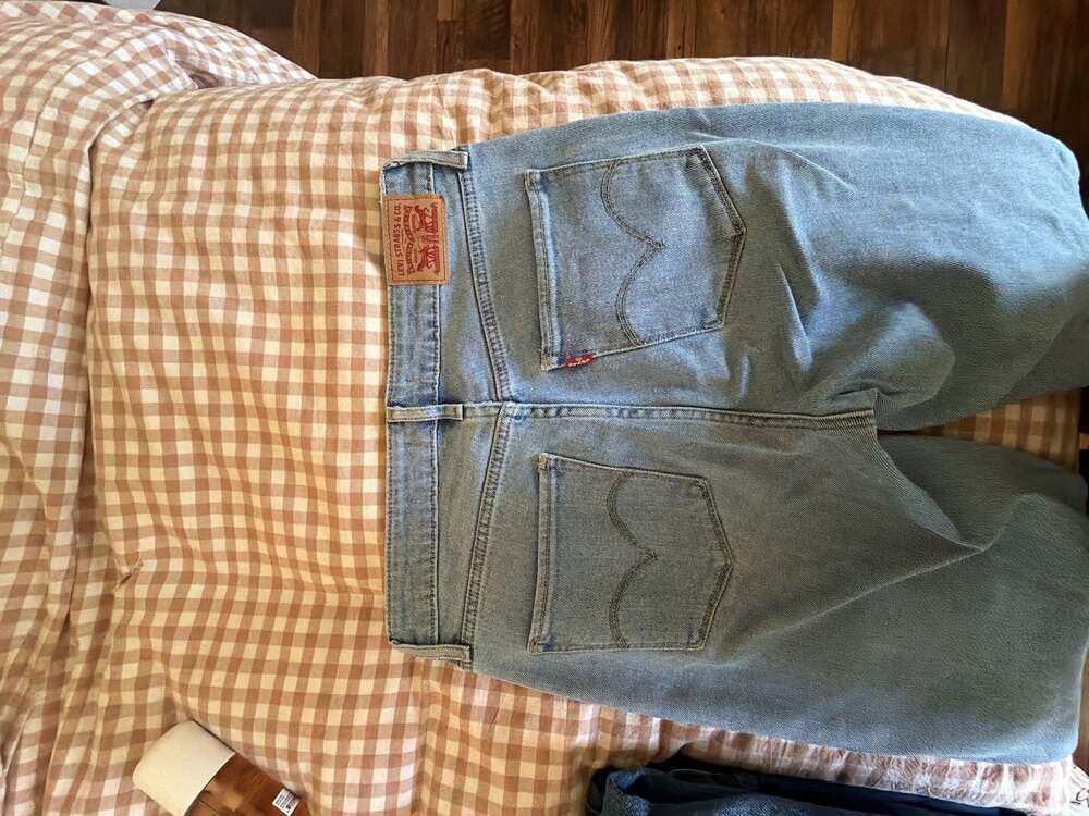 Levi's 721 High Rise Skinny Jeans Light Wash Size 28